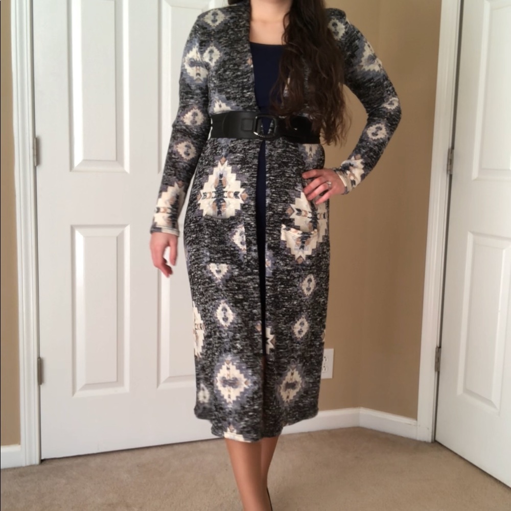 ⭐️Aztec/Native Print Duster⭐️